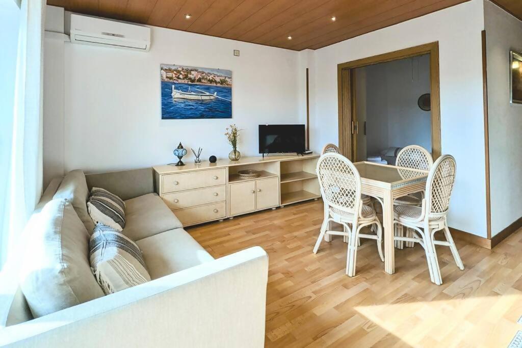 Apartamento Piscina En Platja Daro By Host&Joy ปลาตจาดาโร ภายนอก รูปภาพ