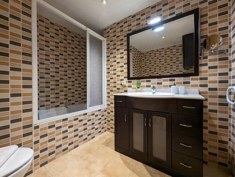Apartamento Piscina En Platja Daro By Host&Joy ปลาตจาดาโร ภายนอก รูปภาพ